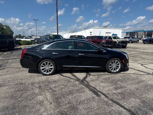 Used 2014 Cadillac XTS Luxury w/ Driver Awareness Package FWD image 8