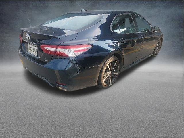 Used 2018 Toyota Camry XSE FWD image 7