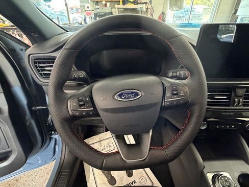 New 2026 Ford Escape ST-Line w/ Tech Pack #1 image 15