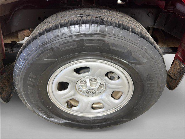 Used 2022 Nissan Frontier S w/ Technology Package RWD image 17
