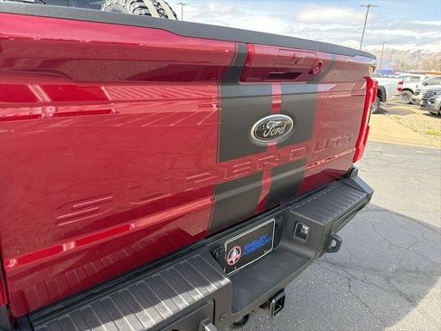 New 2025 Ford F250 Lariat w/ Lariat Ultimate Package AWD/4WD image 38