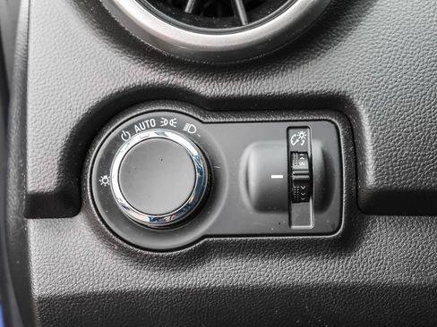 Used 2015 Chevrolet Trax LT w/ LT Plus Package image 18