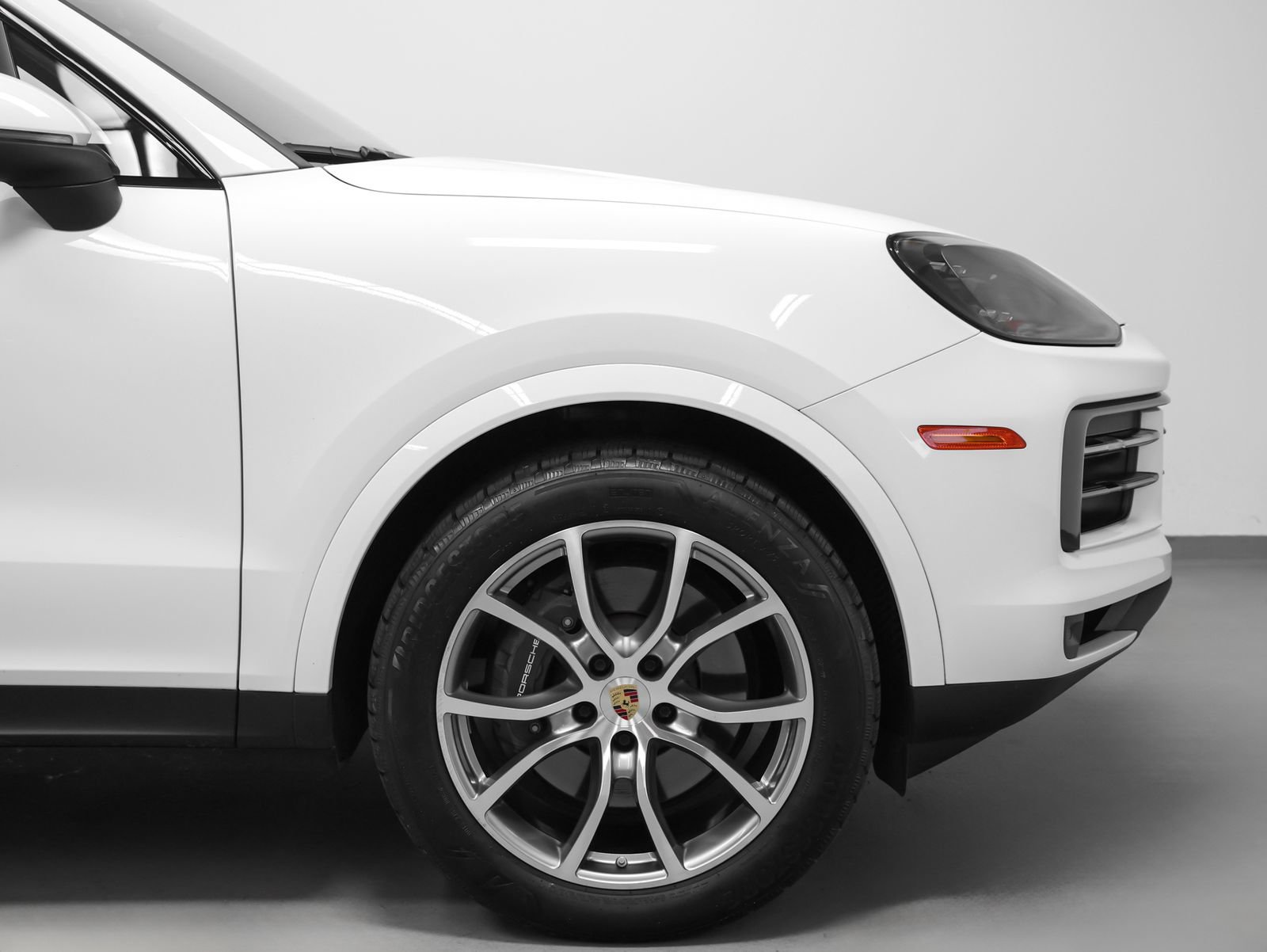 Certified 2024 Porsche Cayenne AWD/4WD image 14