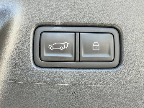 Used 2025 Hyundai Santa Fe Calligraphy FWD image 12