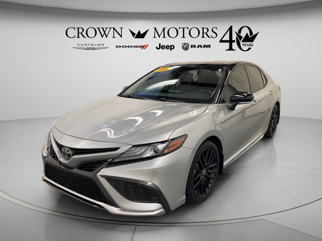 Used 2022 Toyota Camry XSE w/ Navigation Package FWD image 11