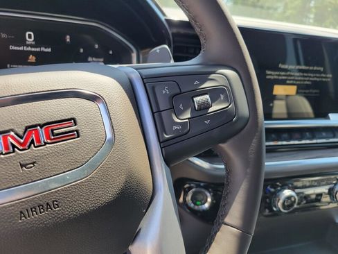 New 2026 GMC Sierra 1500 SLT w/ SLT Premium Package AWD/4WD image 12