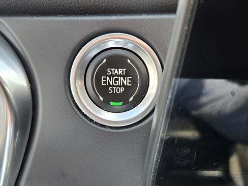 Used 2023 Chevrolet Blazer LT image 23