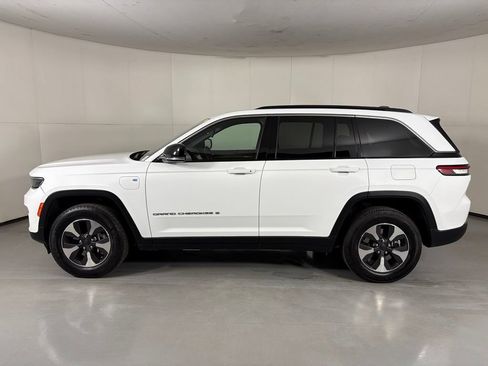 Used 2024 Jeep Grand Cherokee Limited 4xe AWD/4WD image 5