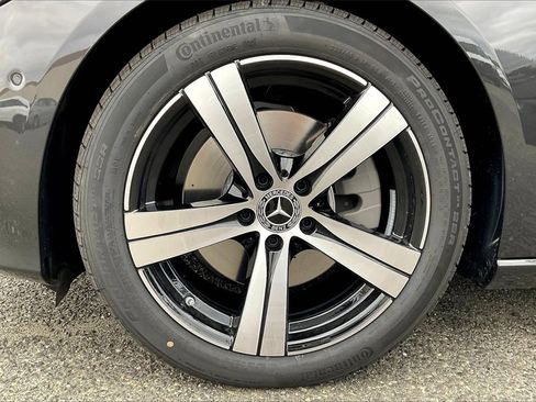 New 2026 Mercedes-Benz C 300 4MATIC Sedan image 11