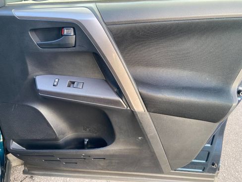 Used 2018 Toyota RAV4 LE w/ All Weather Liner Package image 32