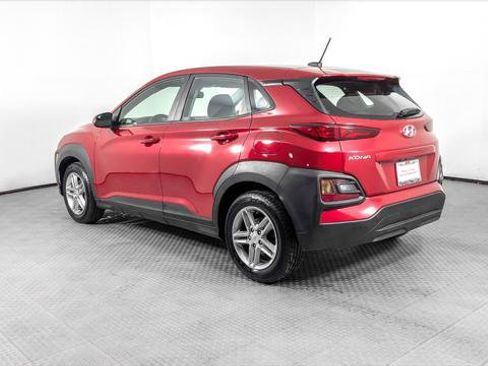 Used 2021 Hyundai Kona SE image 6