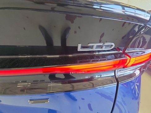 Used 2023 Toyota Prius Limited w/ Limited Premium Package AWD/4WD image 15