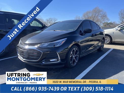 Used 2019 Chevrolet Cruze LT w/ RS Package image 1
