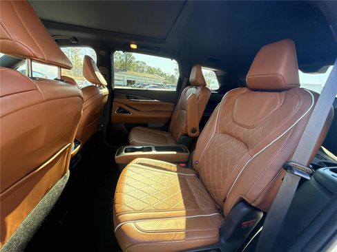 Used 2023 INFINITI QX60 Autograph w/ Cargo Package image 11