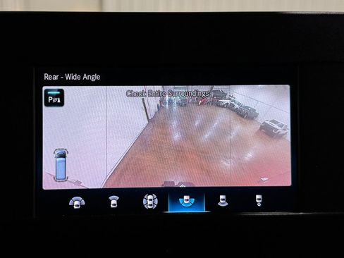 Used 2021 Mercedes-Benz Sprinter 2500 image 18