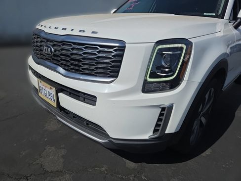 Used 2021 Kia Telluride S AWD/4WD image 2