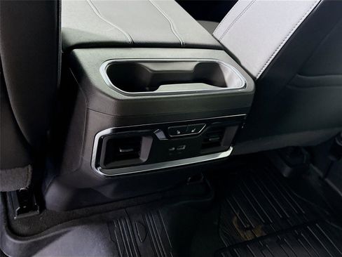 New 2026 GMC Sierra 1500 SLT AWD/4WD image 19