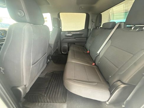 Used 2023 Chevrolet Silverado 1500 LT AWD/4WD image 42