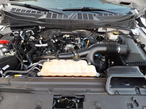 Used 2024 Ford F150 STX AWD/4WD image 31