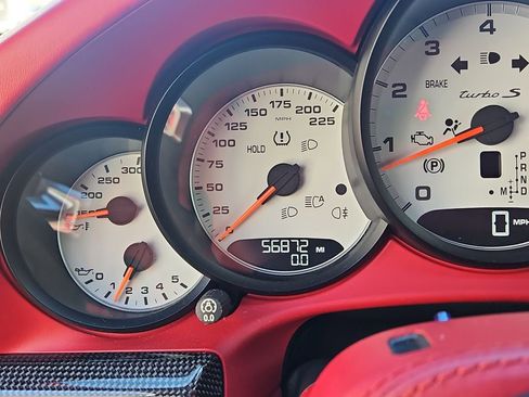 Used 2015 Porsche 911 Turbo S image 17