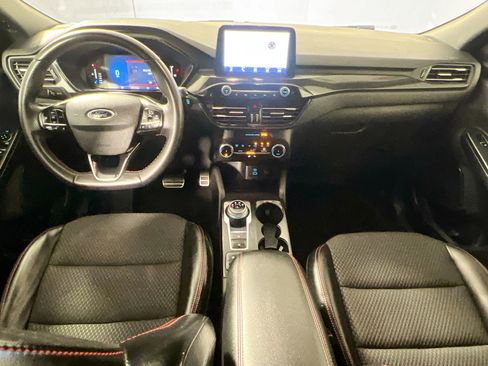 Used 2023 Ford Escape ST-Line image 30