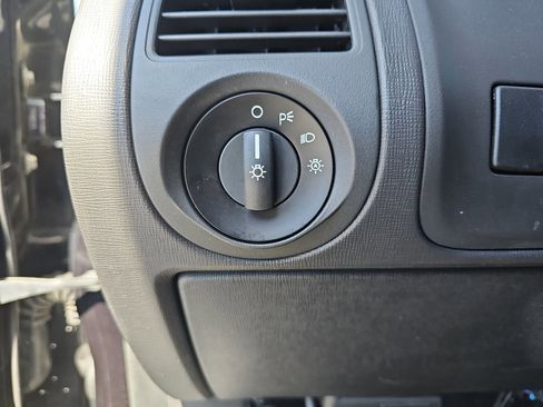 Used 2019 Ford Flex SE image 27