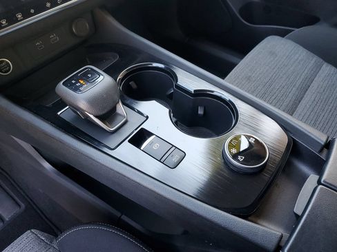 Certified 2023 Nissan Rogue SV AWD/4WD image 29