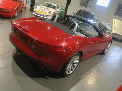 Used 2015 Jaguar F-TYPE Convertible RWD image 6
