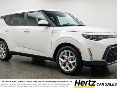 Used 2025 Kia Soul LX w/ LX Technology Package