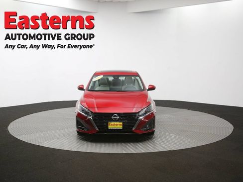 Used 2023 Nissan Altima 2.5 SV w/ SV Premium Package FWD image 52