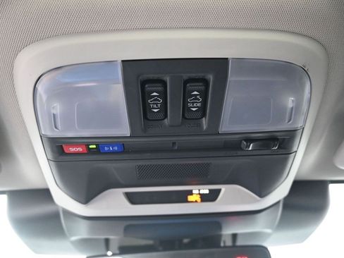 Used 2024 Subaru Crosstrek 2.5i Limited w/ Popular Package #4A image 11