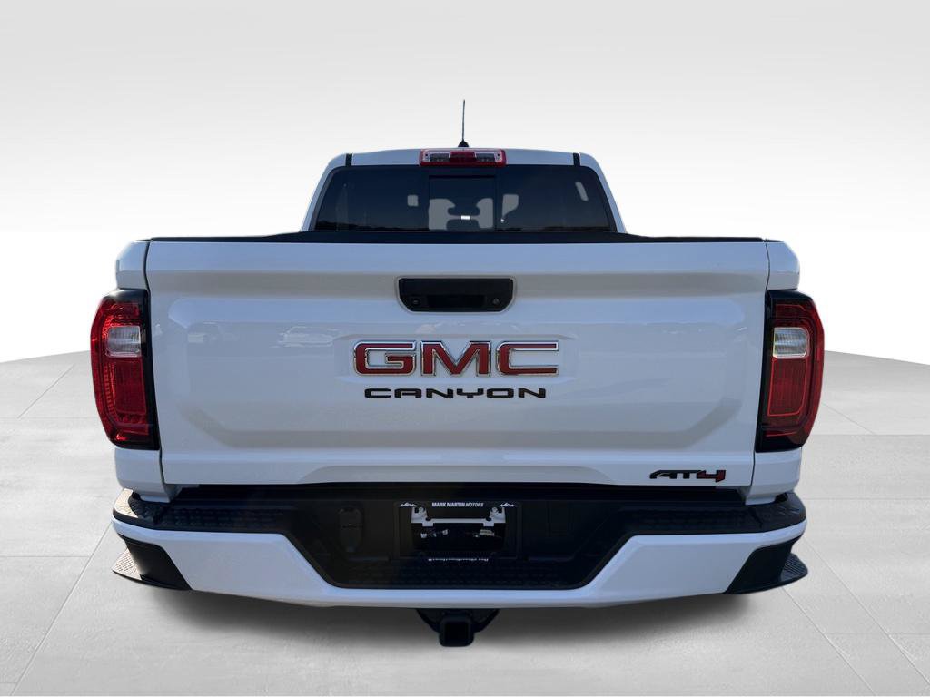 Used 2023 GMC Canyon AT4 AWD/4WD image 16