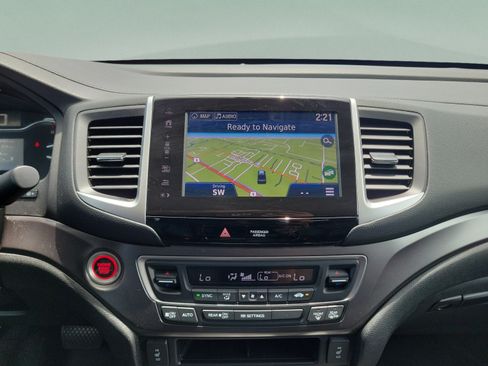 Certified 2019 Honda Ridgeline RTL-T image 14