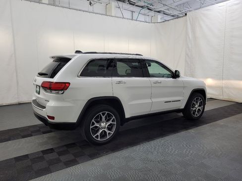 Used 2020 Jeep Grand Cherokee Limited AWD/4WD image 10
