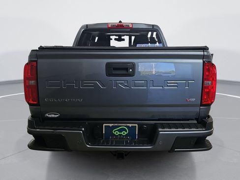 Used 2022 Chevrolet Colorado Z71 AWD/4WD image 5