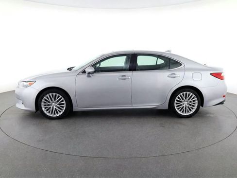 Used 2014 Lexus ES 350 w/ Luxury Package image 31