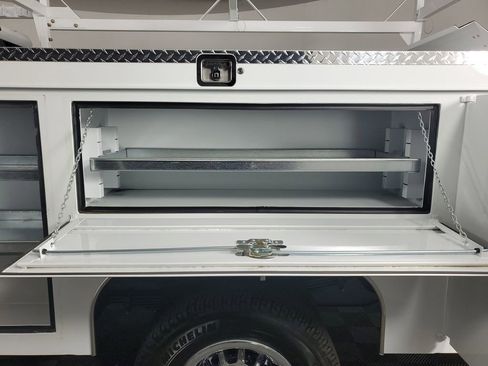 New 2026 Chevrolet Silverado 3500 LT w/ Convenience Package image 10