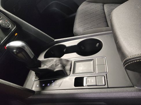 Used 2021 Volkswagen Atlas S FWD image 26