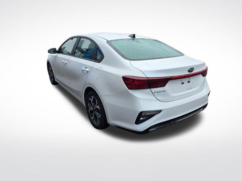 Used 2021 Kia Forte LXS FWD image 7