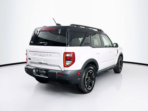 Used 2025 Ford Bronco Sport Outer Banks image 9