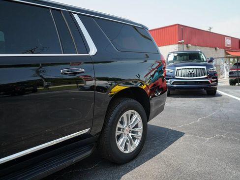 Used 2024 GMC Yukon XL SLT w/ SLT Luxury Package AWD/4WD image 22