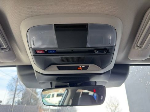 Used 2025 Subaru Crosstrek 2.0i Premium w/ Crosstrek Mirror Package image 19