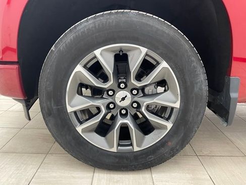 Certified 2024 Chevrolet Silverado 1500 RST image 6