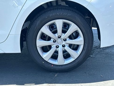 New 2026 Toyota Corolla LE FWD image 17