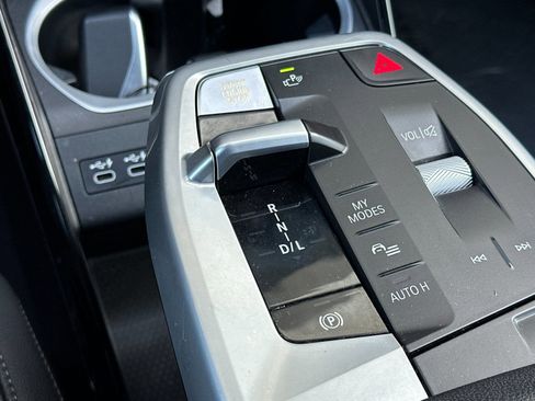 Used 2023 BMW X1 xDrive28i image 21