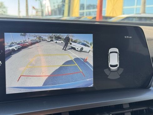 Certified 2024 Kia Telluride LX image 18