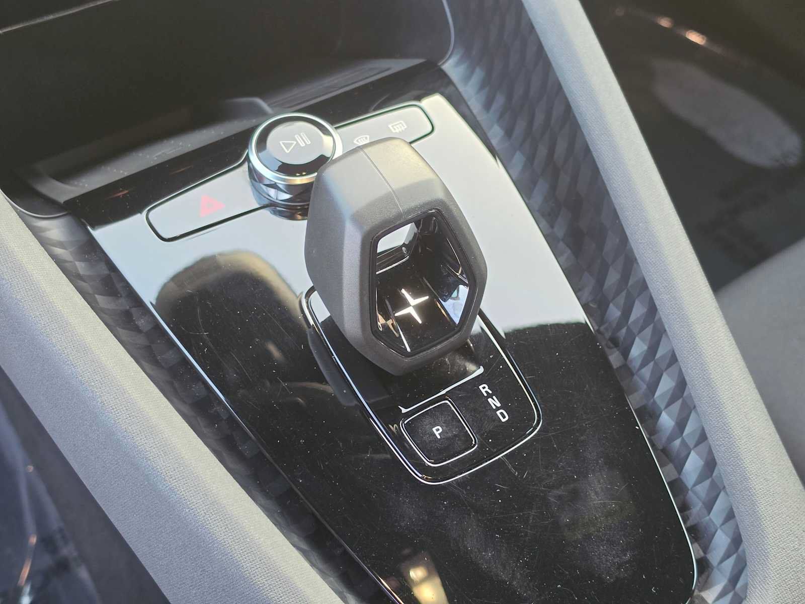 Used 2024 Polestar Polestar 2 RWD image 31
