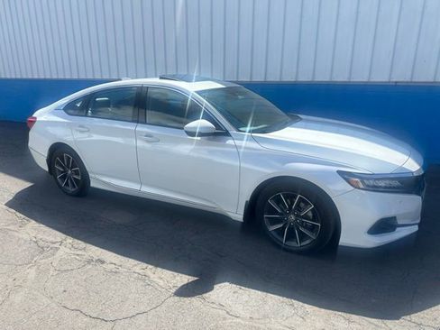 Used 2021 Honda Accord EX-L image 2