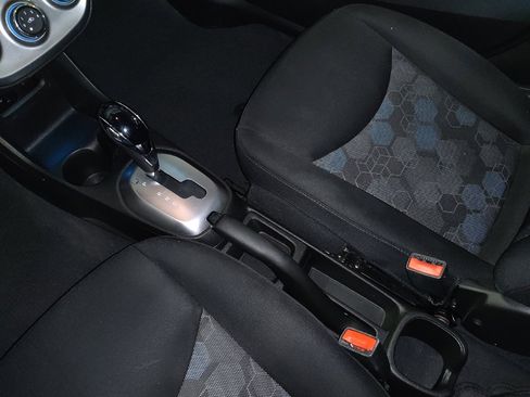 Used 2017 Chevrolet Spark LS image 26