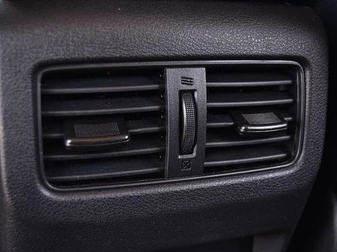 Certified 2024 Nissan Rogue SL image 24